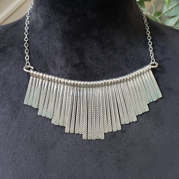 Jennifer Lopez Jewelry - J Lo Womens Fashion Silver Link Chain Fringe Necklace Jewelry with Lobster Clasp